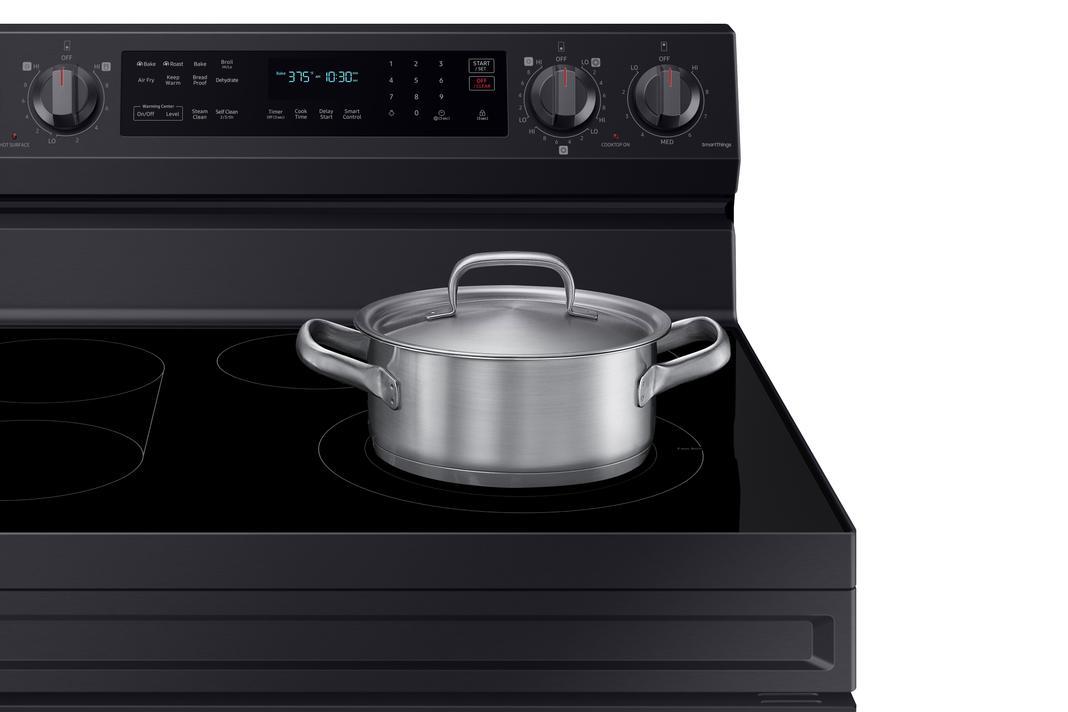 Samsung - 6.3 cu. ft Electric Range in Black Stainless - NE63A6711SG