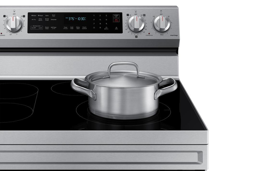 Samsung - 6.3 cu. ft Electric Range in Stainless - NE63A6711SS