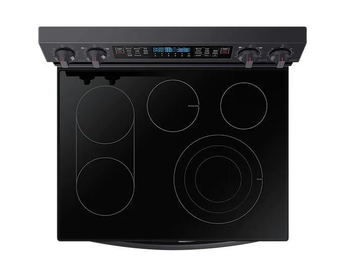 Samsung - 6.3 cu. ft Electric Range in Black Stainless - NE63A6751SG