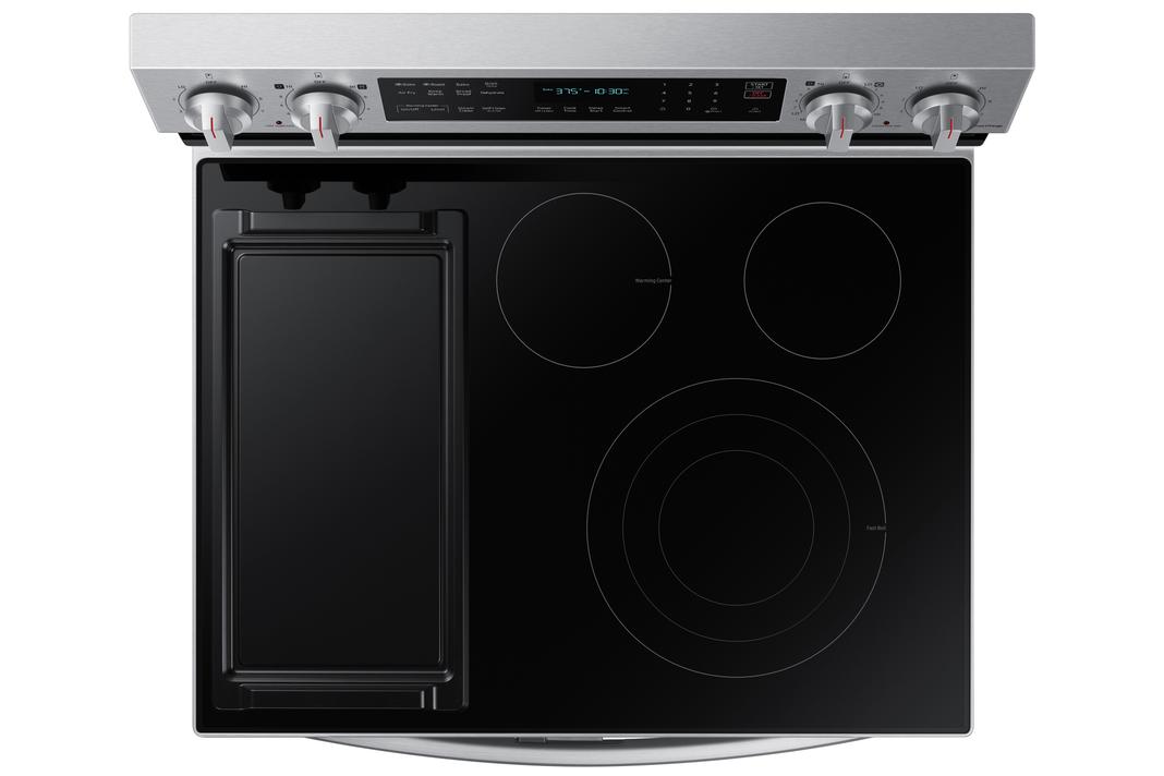 Samsung - 6.3 cu. ft Electric Range in Stainless - NE63A6751SS