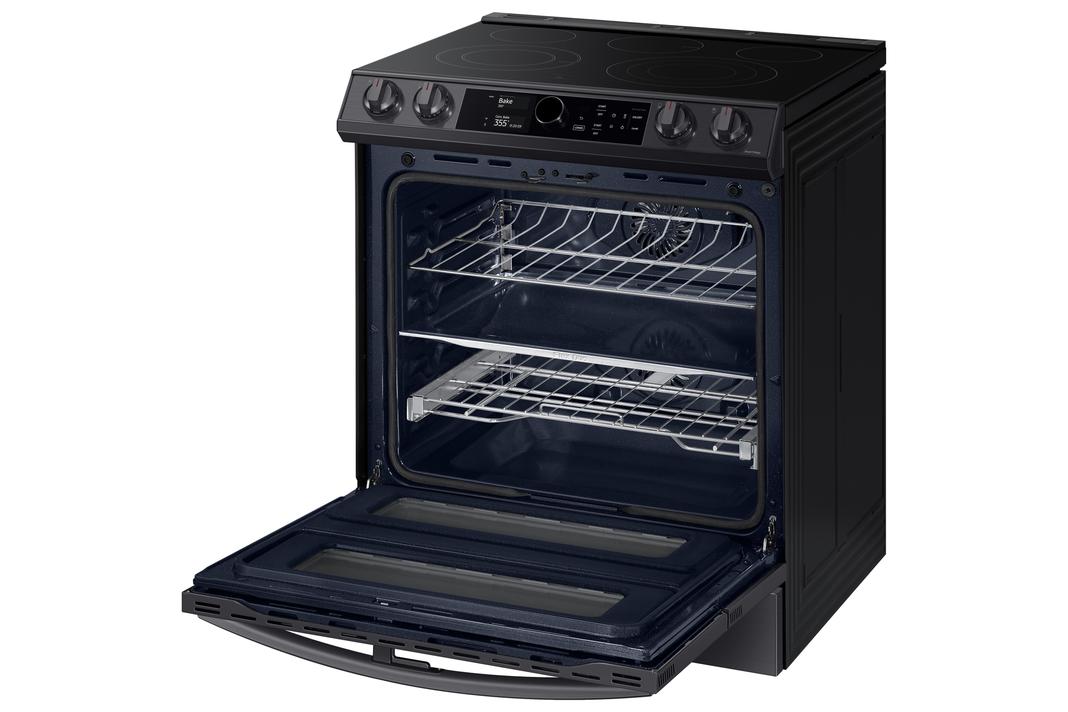 Samsung - 6.3 cu. ft Electric Range in Black Stainless - NE63T8751SG