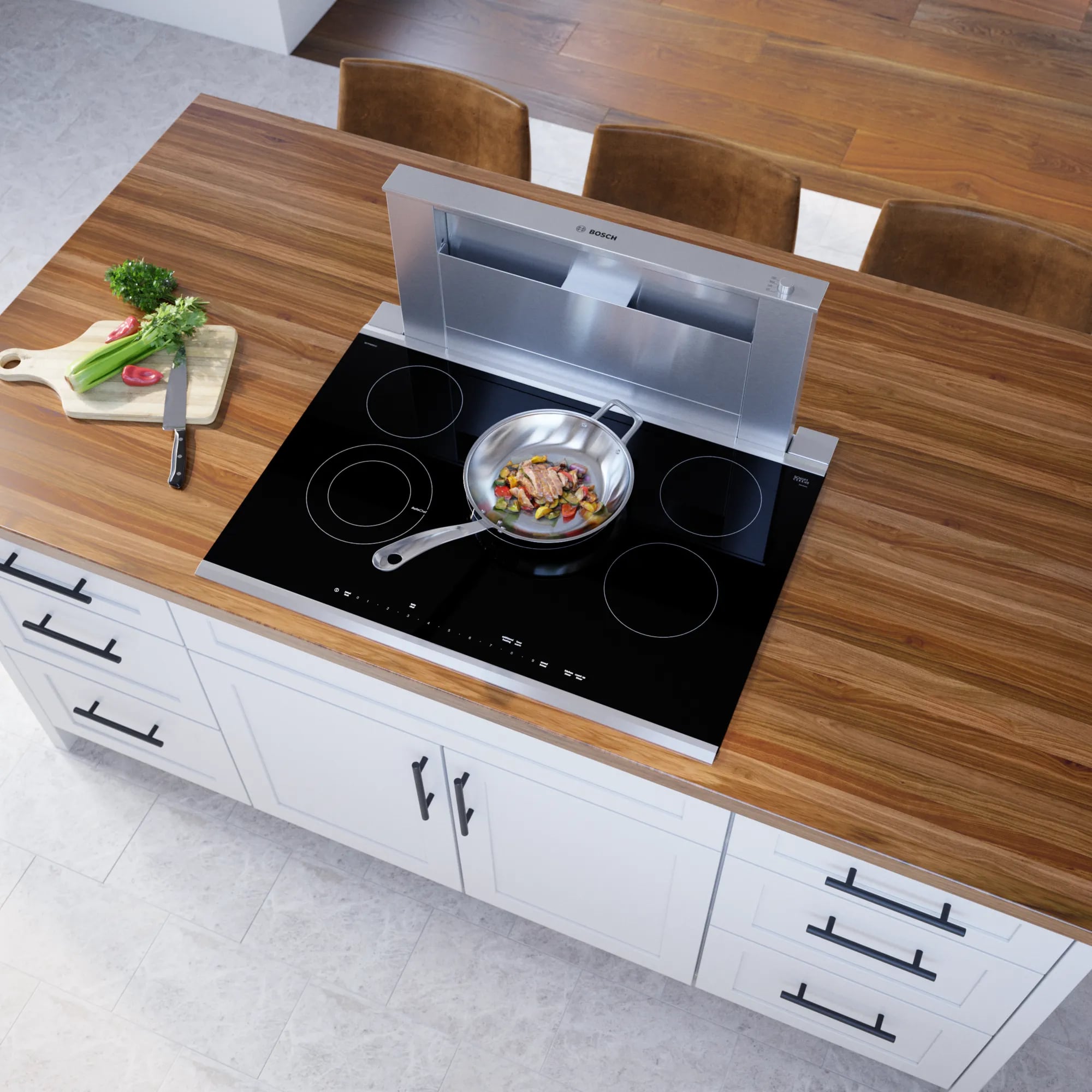 Bosch - 31 inch wide Electric Cooktop in Black - NETP069SUC