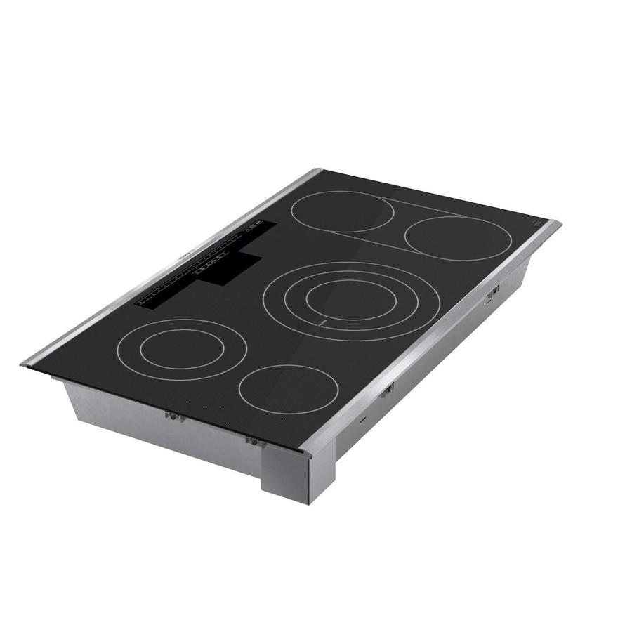 Bosch - 37 inch wide Electric Cooktop in Black - NETP668SUC