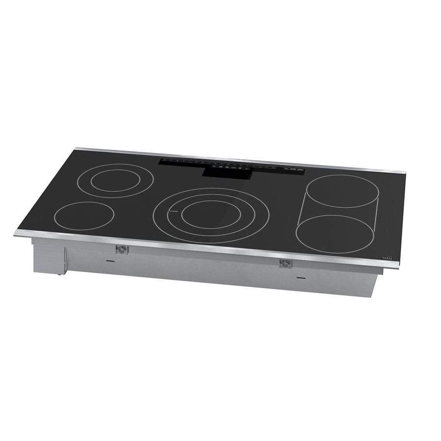 Bosch - 37 inch wide Electric Cooktop in Black - NETP668SUC
