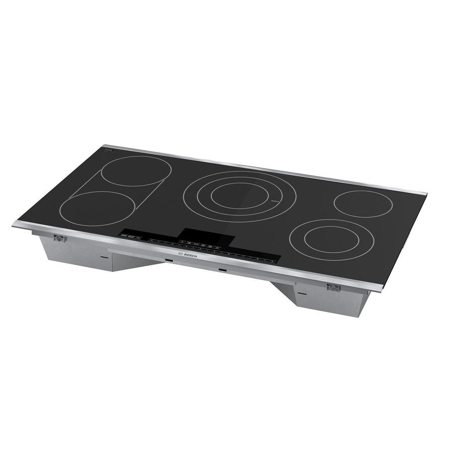 Bosch - 37 inch wide Electric Cooktop in Black - NETP668SUC