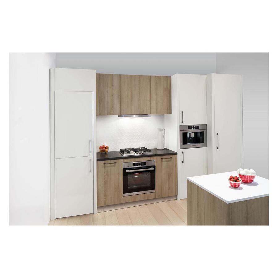 Bosch - 23 inch wide Gas Cooktop in Stainless - NGM5456UC