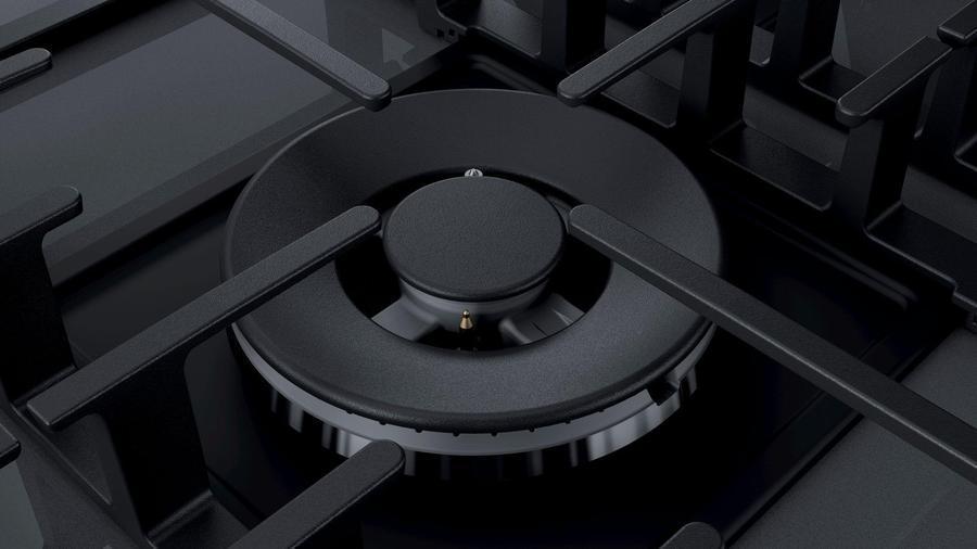 Bosch - 36 inch wide Gas Cooktop in Silver - NGMP677UC