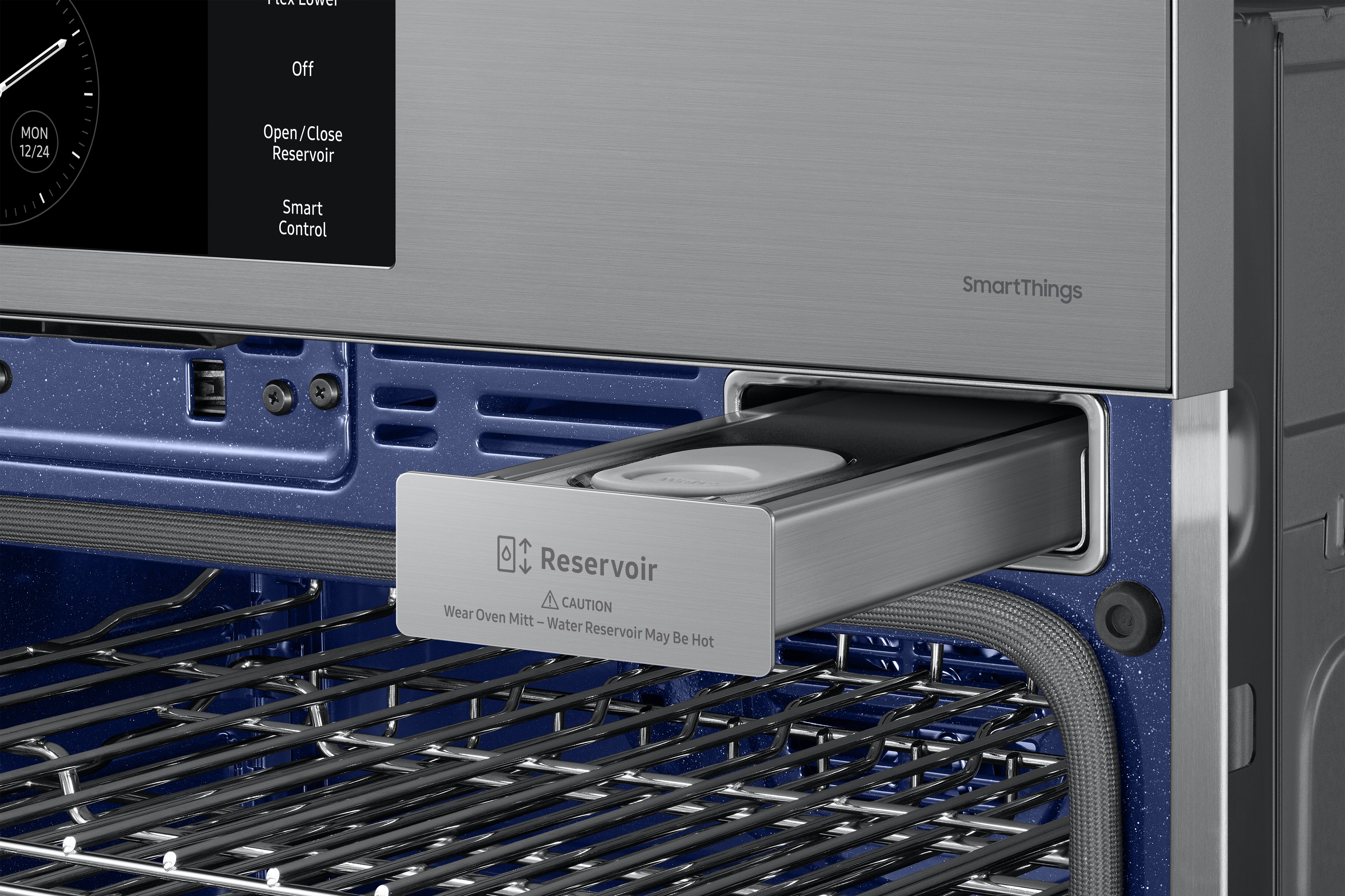 Samsung - 5.1 cu. ft Single Wall Oven in Stainless - NV51CG700SSRAA