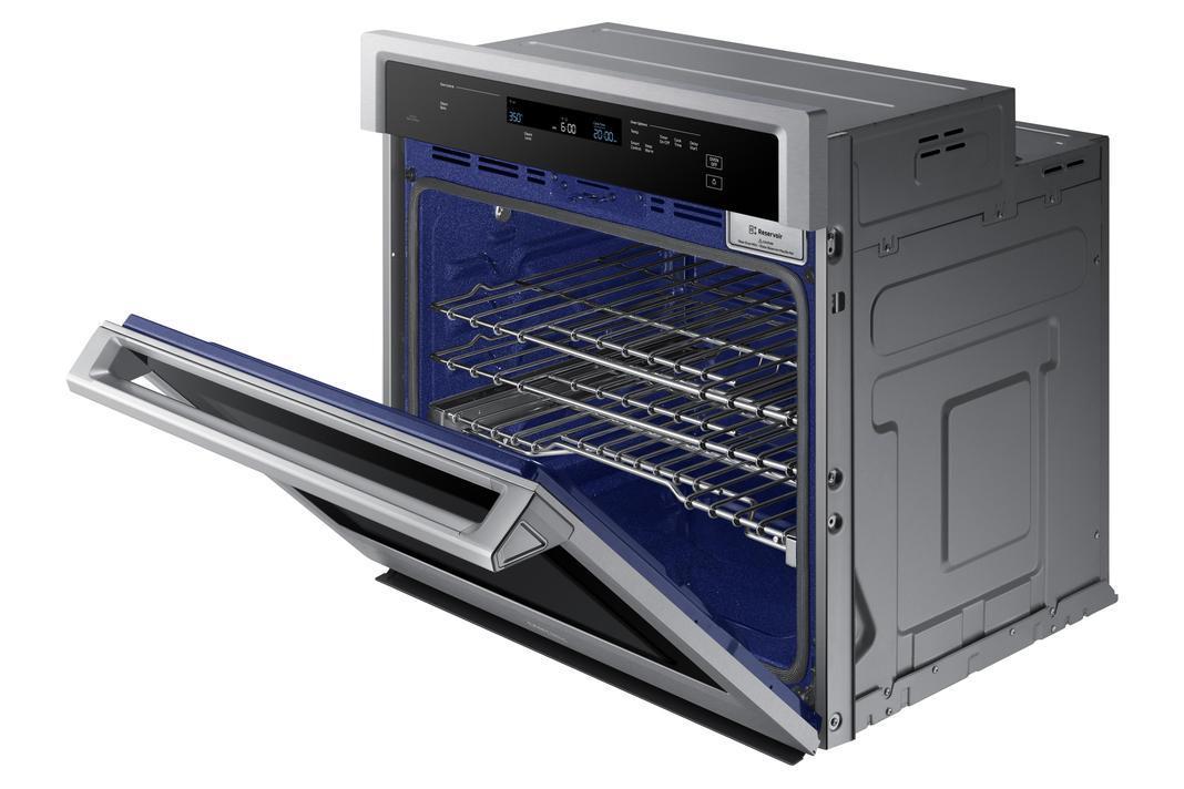 Samsung - 5.1 cu. ft Single Wall Oven in Stainless - NV51K6650SS
