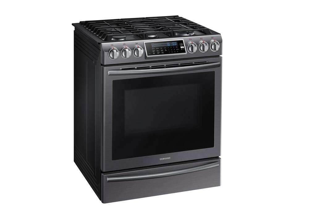 Samsung - 5.8 cu. ft Slide-In Gas Range in Black Stainless Steel - NX58K9500WG