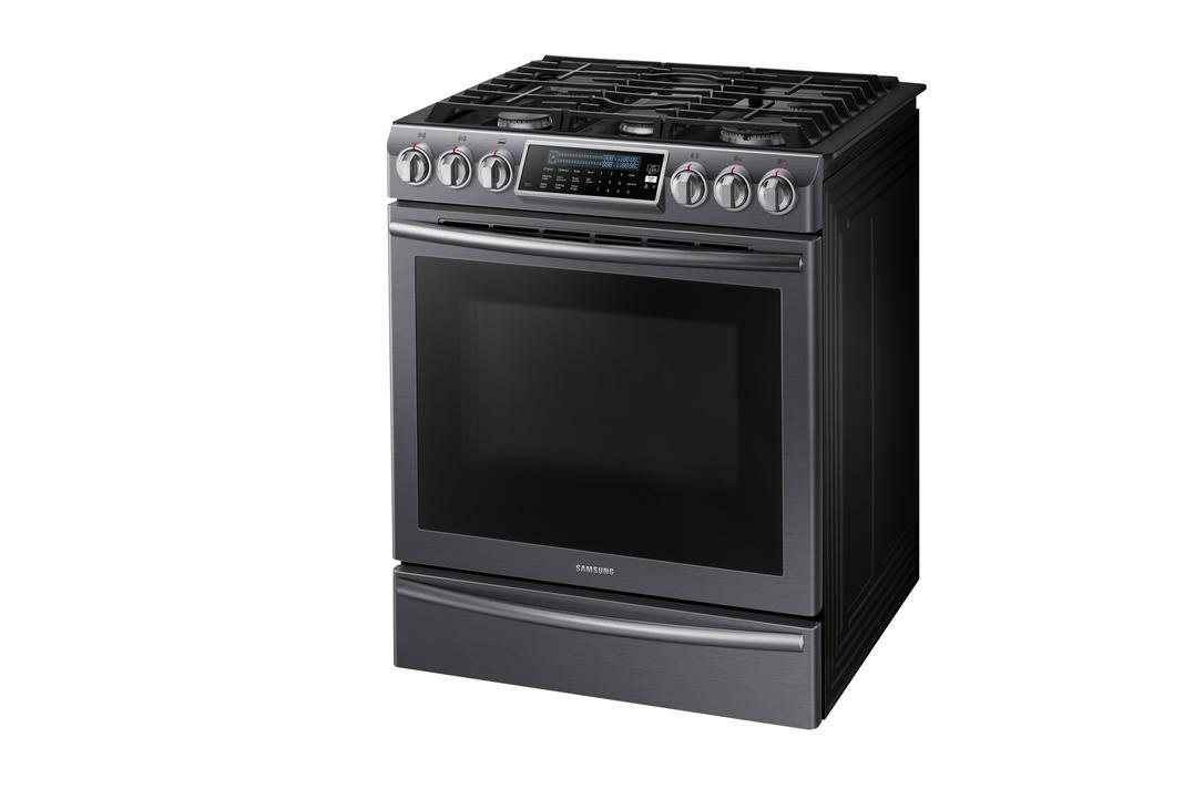 Samsung - 5.8 cu. ft Slide-In Gas Range in Black Stainless Steel - NX58K9500WG