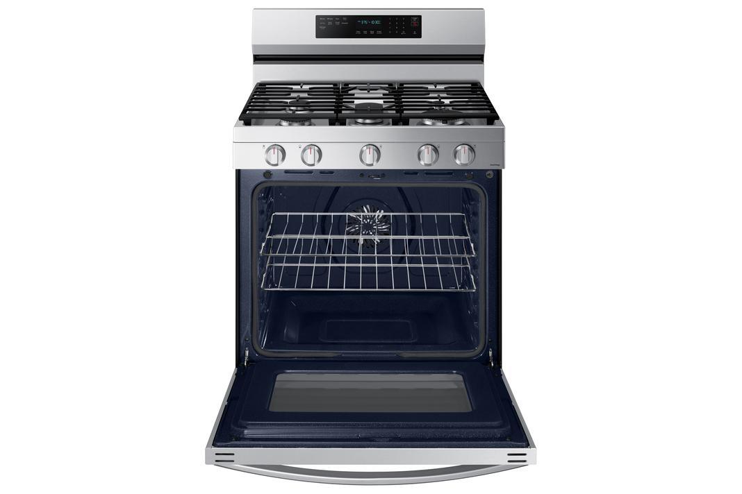 Samsung - 6 cu. ft Gas Range in Stainless - NX60A6711SS