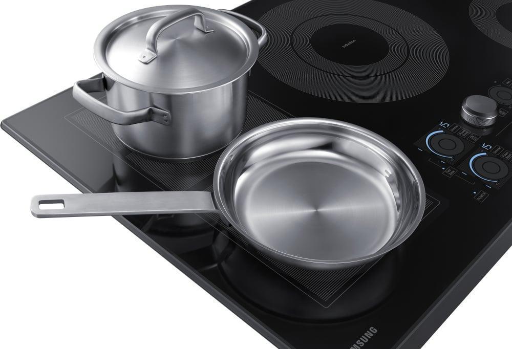 Samsung - 36 inch wide Induction Cooktop in Black Stainless Steel - NZ36K7880UG