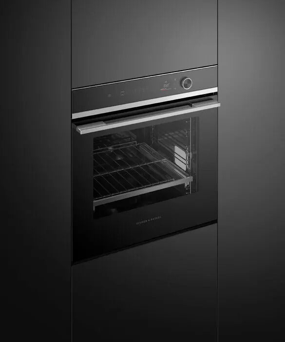 Fisher & Paykel - 3 cu. ft Single Wall Oven in Stainless - OB24SD16PLX1