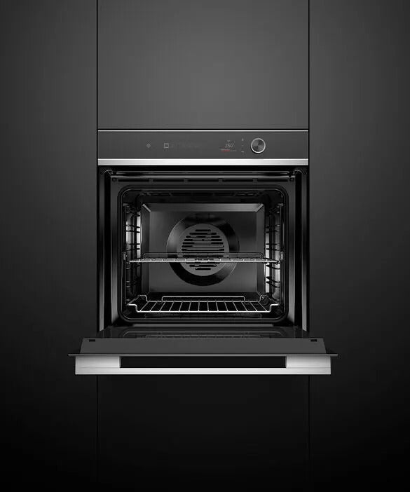 Fisher & Paykel - 3 cu. ft Single Wall Oven in Stainless - OB24SD16PLX1