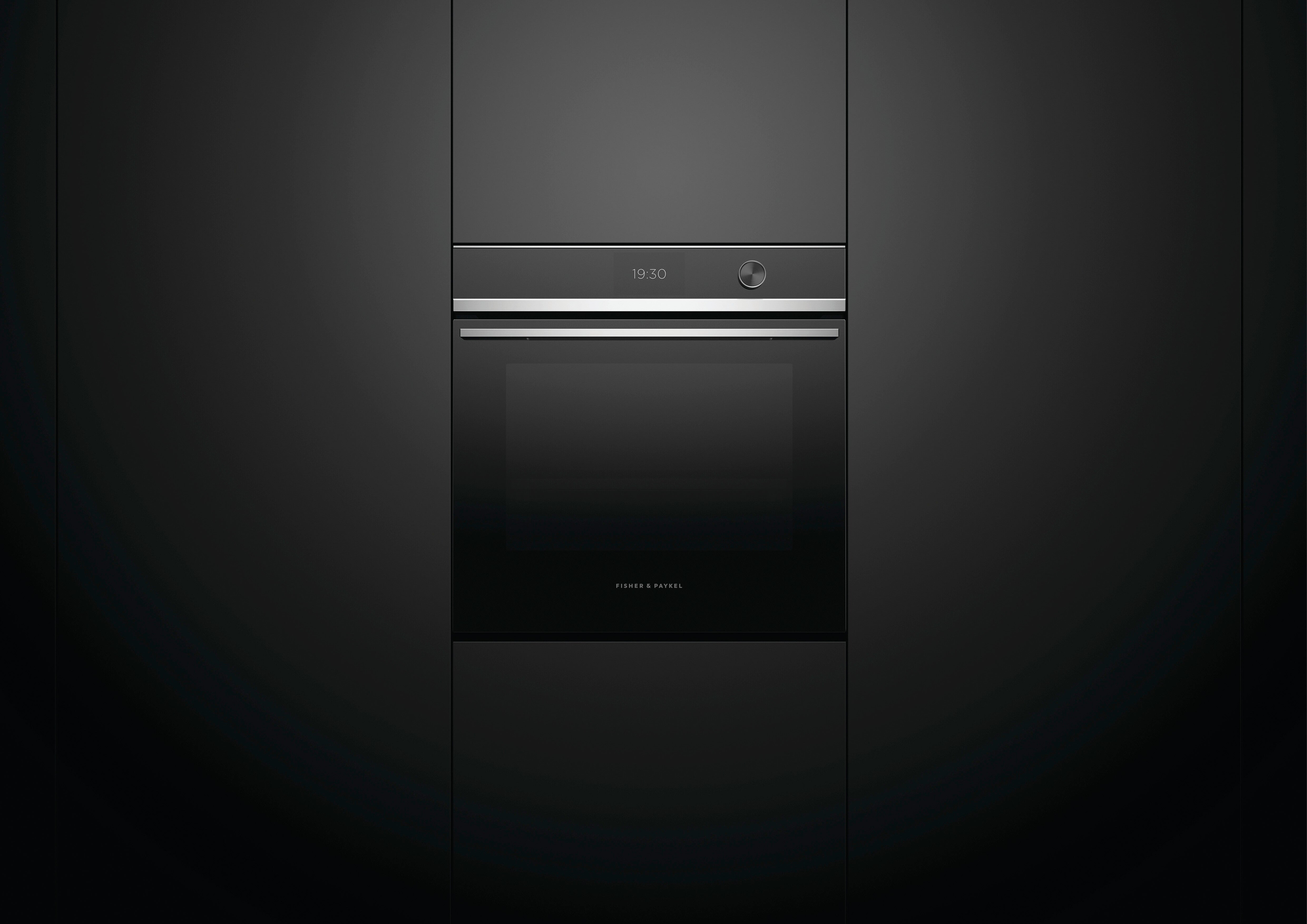 Fisher & Paykel - 3 cu. ft Single Wall Oven in Stainless - OB24SDPTDX2