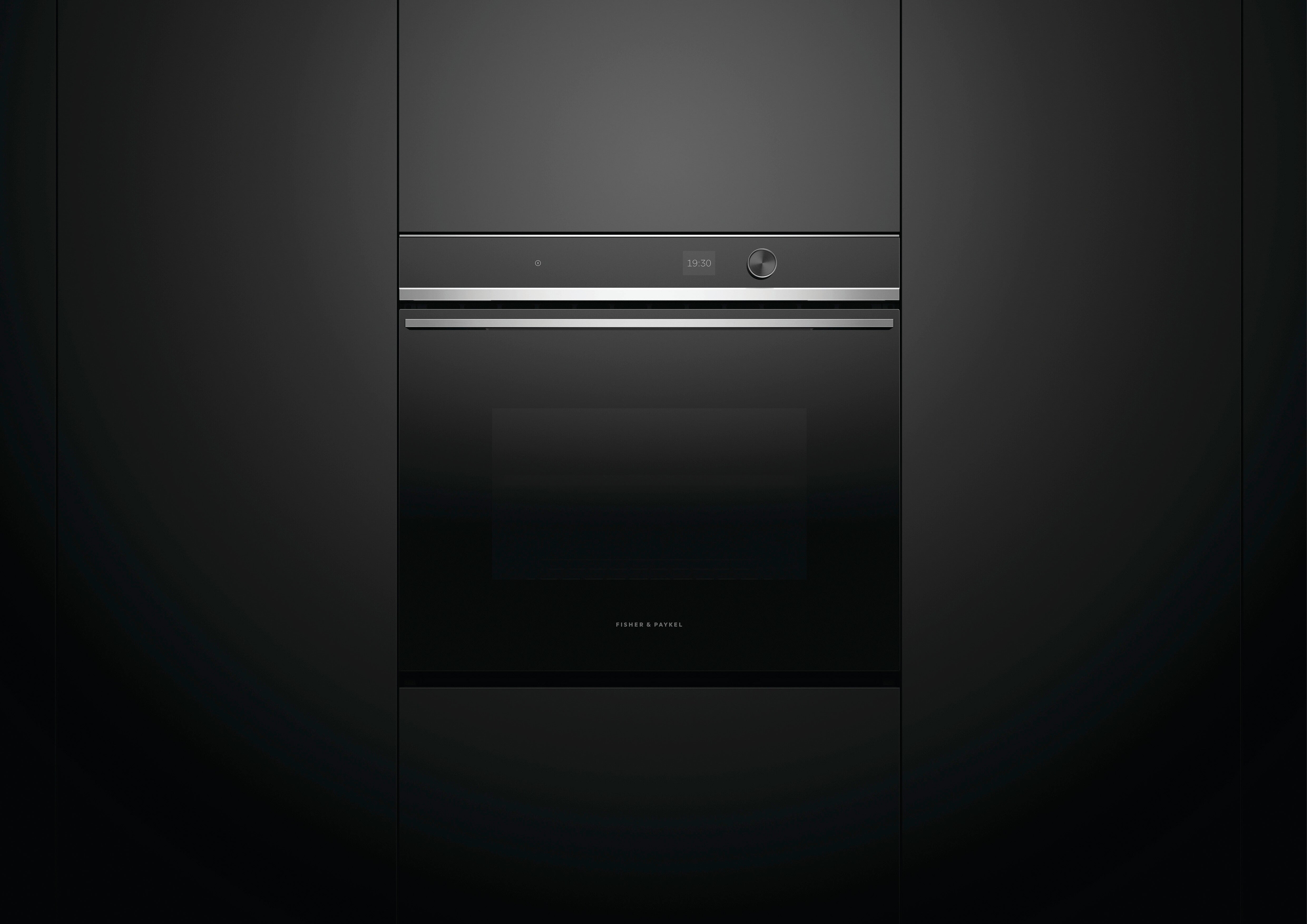 Fisher & Paykel - 4.1 cu. ft Single Wall Oven in Black - OB30SD14PLX1