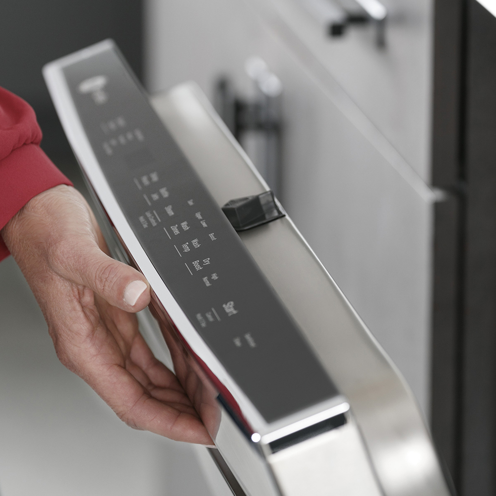 GE Profile - 45 dBA Built In Dishwasher in Stainless - PDP715SYNFS