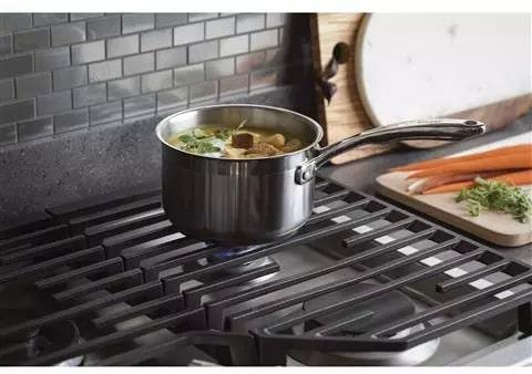 GE Profile - 30 inch wide Gas Cooktop in Stainless - PGP9030SLSS