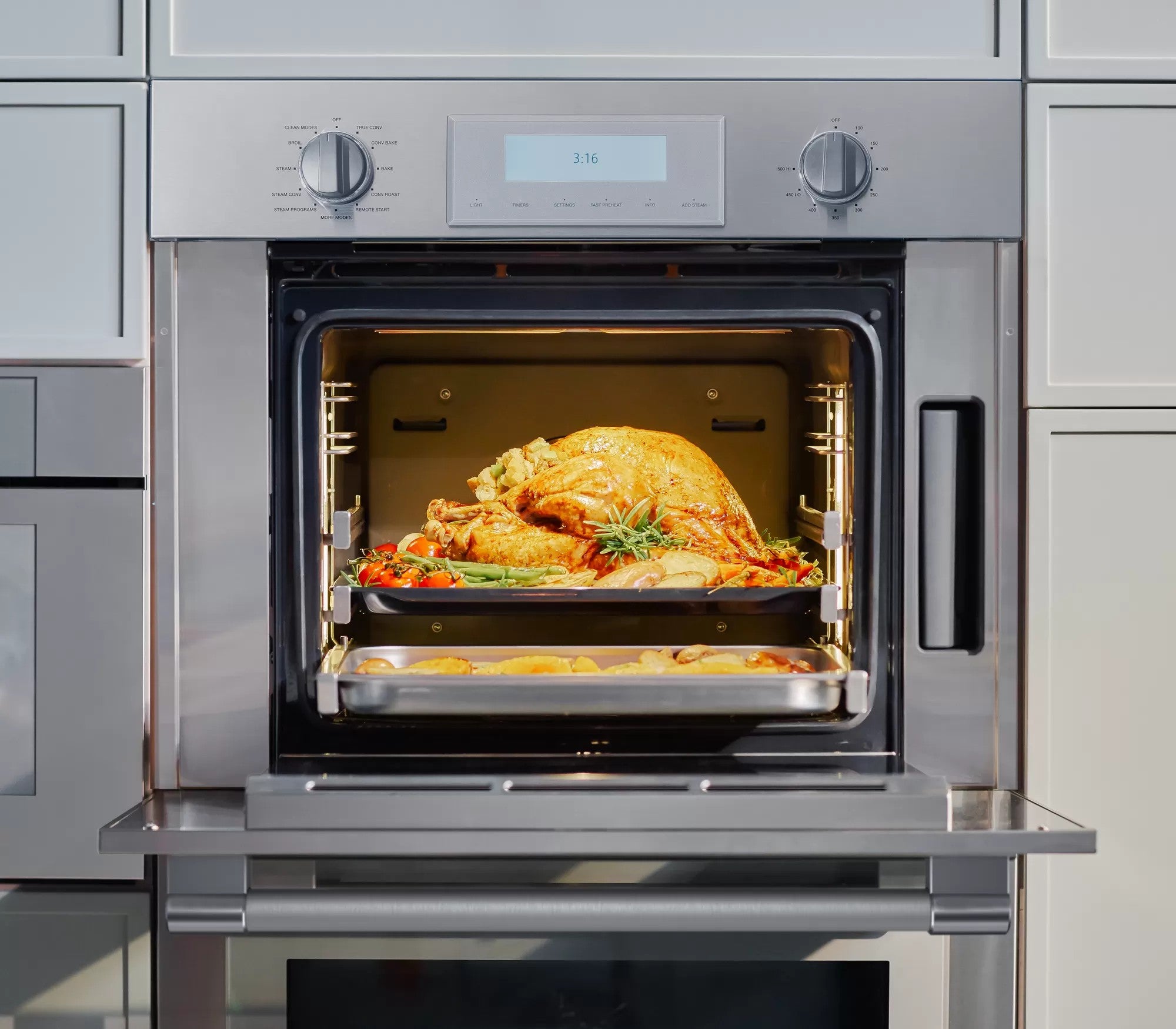 Thermador - 2.8 cu. ft Steam Wall Oven in Stainless - PODS301W