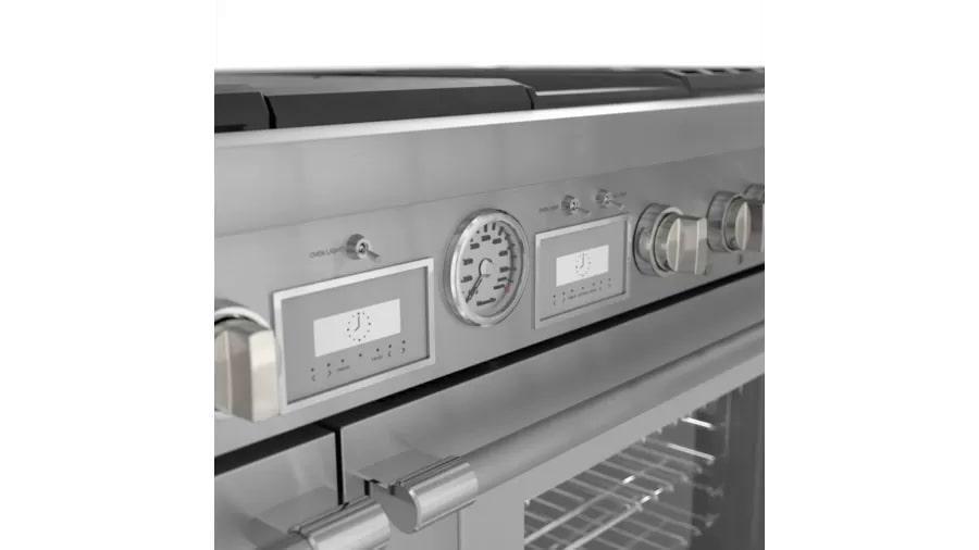 Thermador - 7.3 cu. ft Dual Fuel Range in Stainless - PRD606WCSG