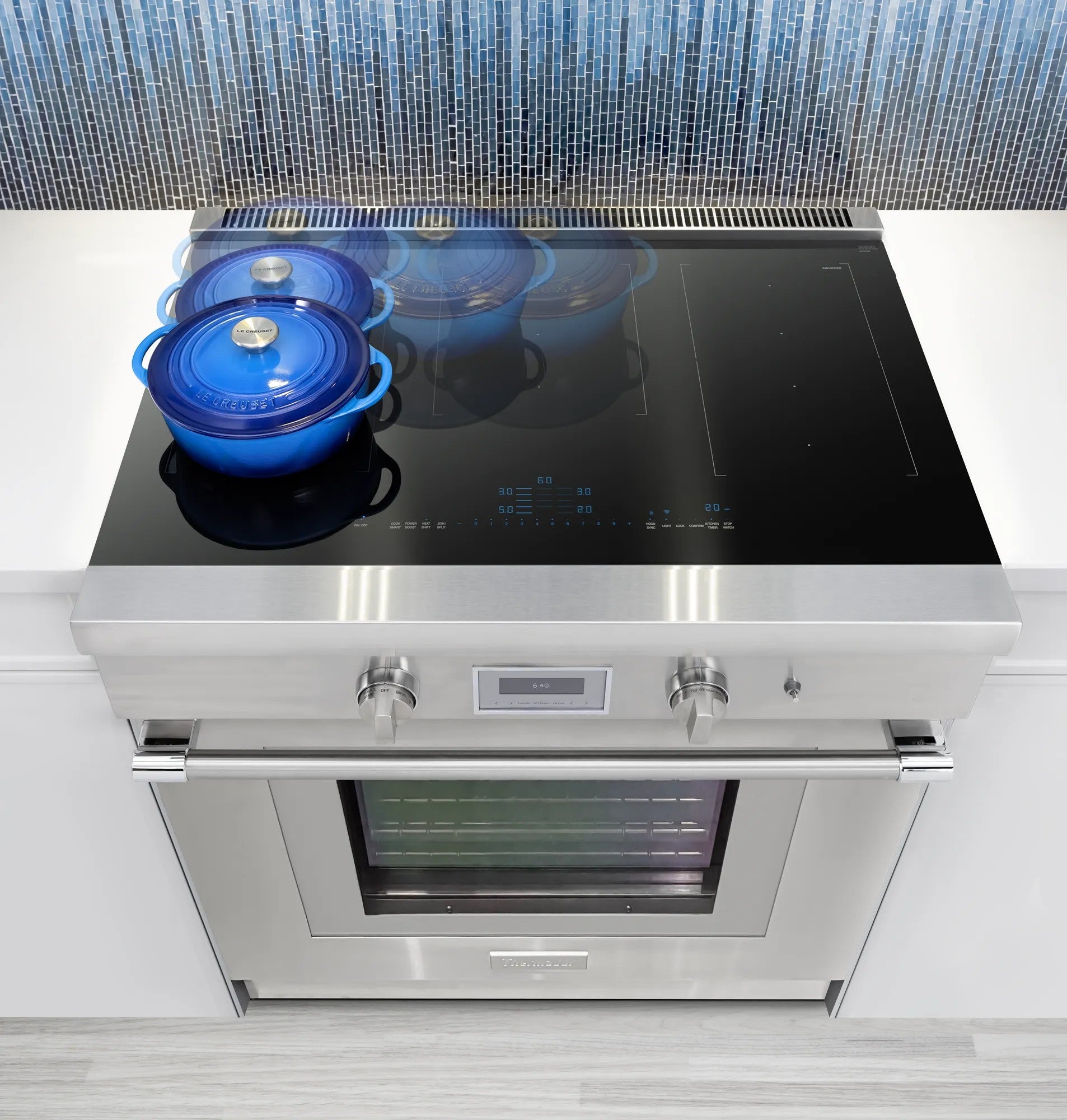 Thermador - 4.9 cu. ft Induction Range in Stainless - PRI36LBHC