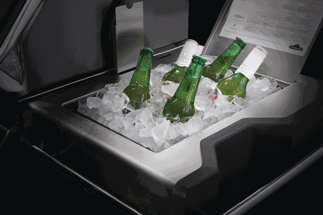 Napoleon Grills - 6 Burner Natural Gas BBQ in Stainless - PRO500RSIBNSS-3