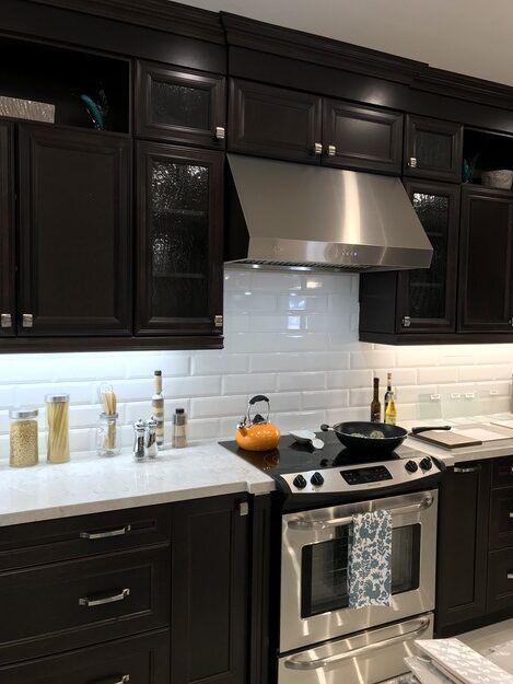 Cyclone - 29.75 Inch 600 CFM Under Cabinet Range Vent in Stainless - PTB8630