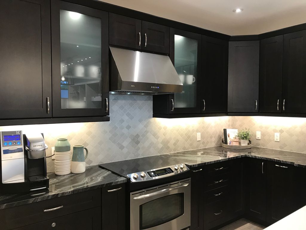 Cyclone - 29.75 Inch 880 CFM Under Cabinet Range Vent in Black - PTB8830MB