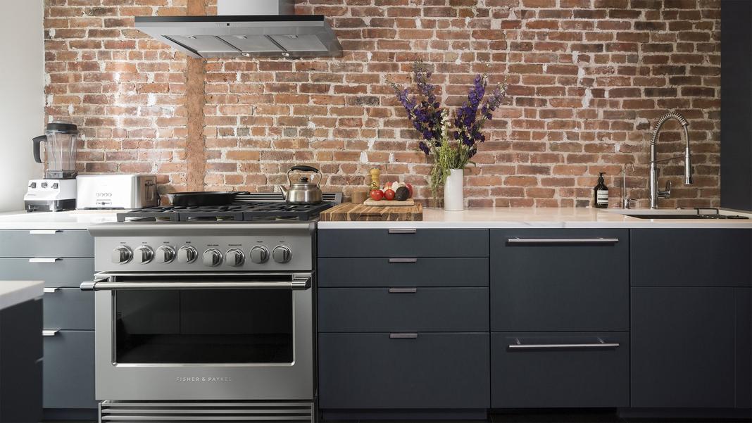 Fisher Paykel - 4 cu. ft Dual Fuel Range in Stainless - RDV3-304-N