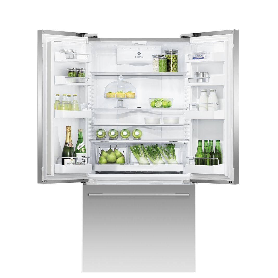 Fisher Paykel - 31 Inch 16.9 cu. ft French Door Refrigerator in Stainless - RF170ADUSX4 N