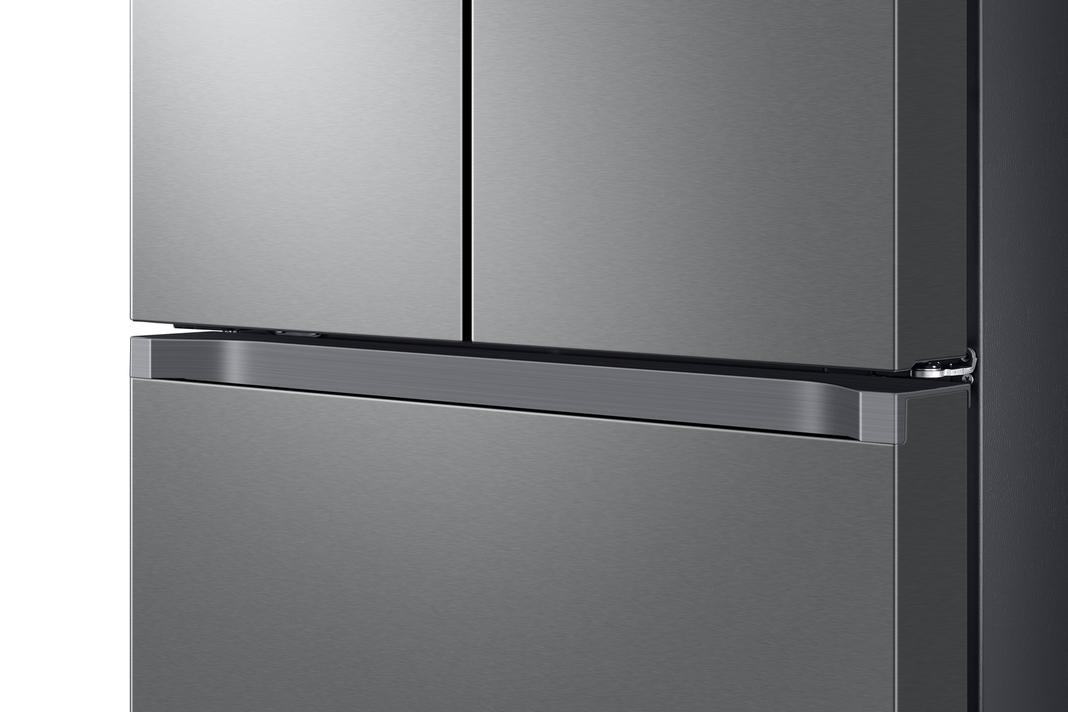 Samsung - 29.8 Inch 22.1 cu. ft French Door Refrigerator in Stainless - RF22A4111SR