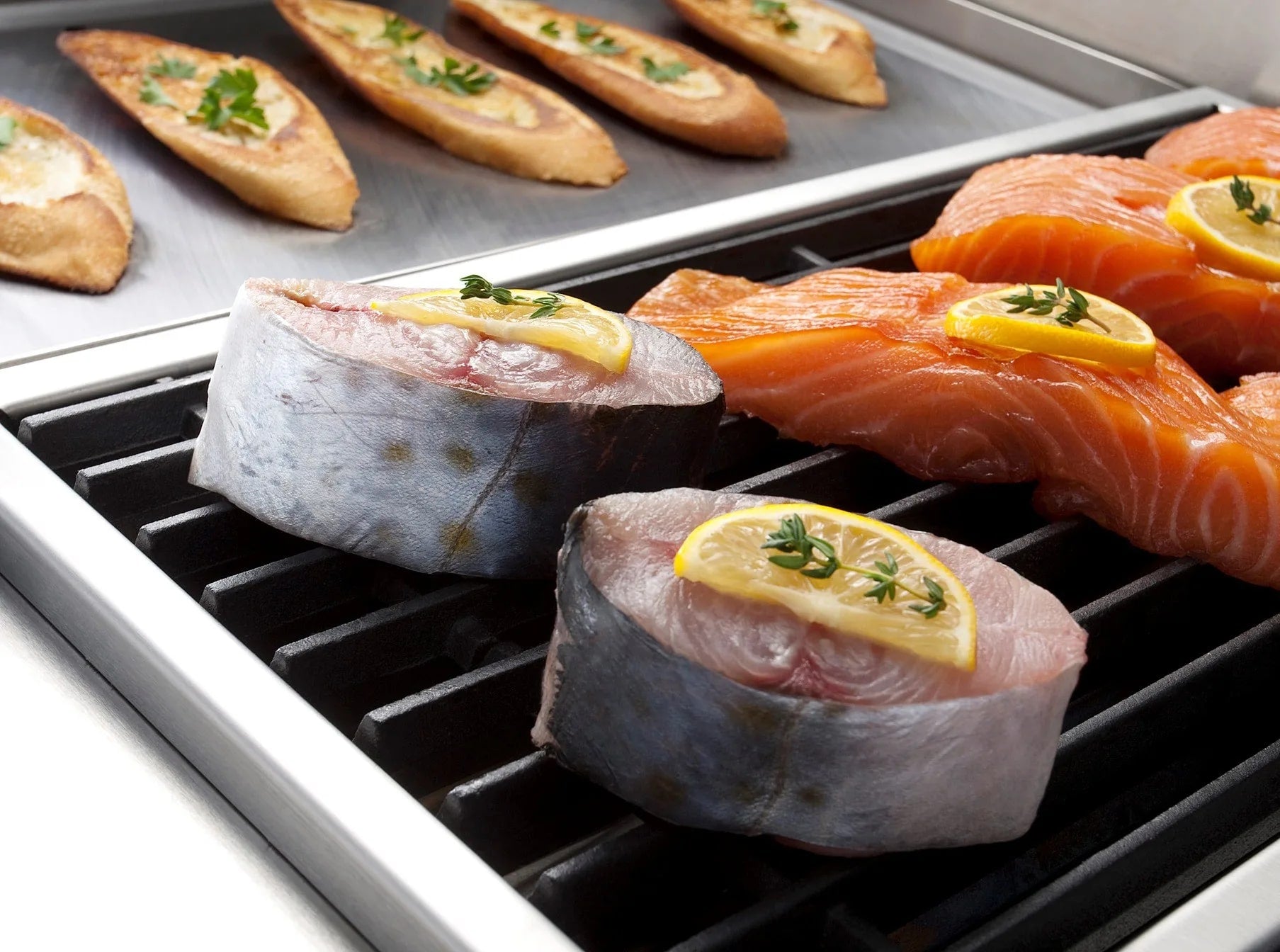 BlueStar - 5 cu. ft Gas Range in Stainless - RNB364CBV2L