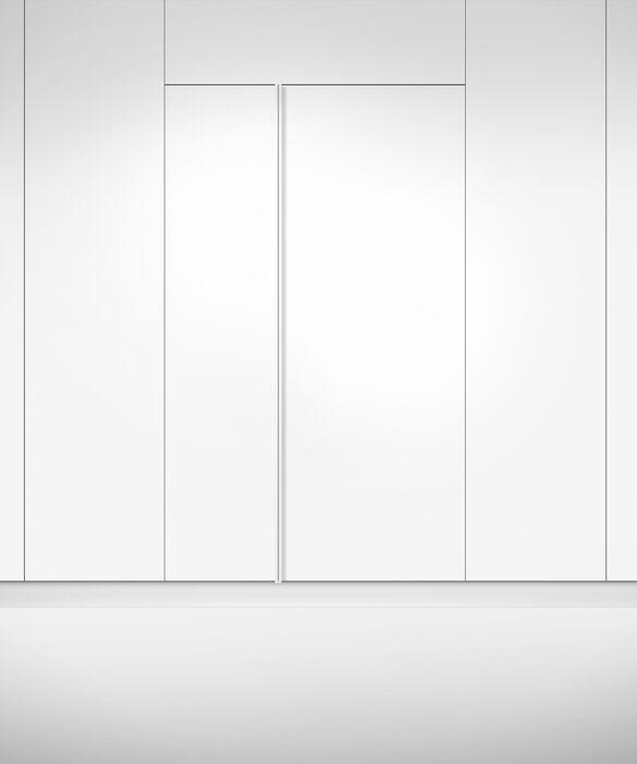 Fisher Paykel - 7.8 cu. Ft Built In Freezer in Panel Ready - RS1884FLJ1