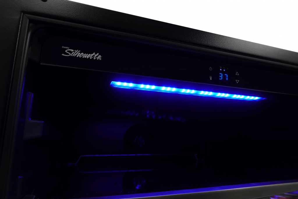 Silhouette - 23.81 Inch 5.7 cu. ft Built In / Integrated Beverage Centre Refrigerator in Stainless - SBC057D1BSS