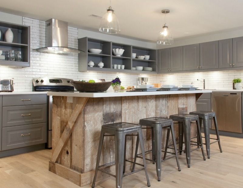 Cyclone - 29.5 Inch 300 CFM Wall Mount and Chimney Range Vent in Stainless - SCB30130