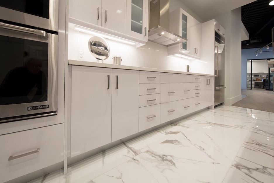 Cyclone - 35.5 Inch 550 CFM Wall Mount and Chimney Range Vent in Stainless - SCB51336