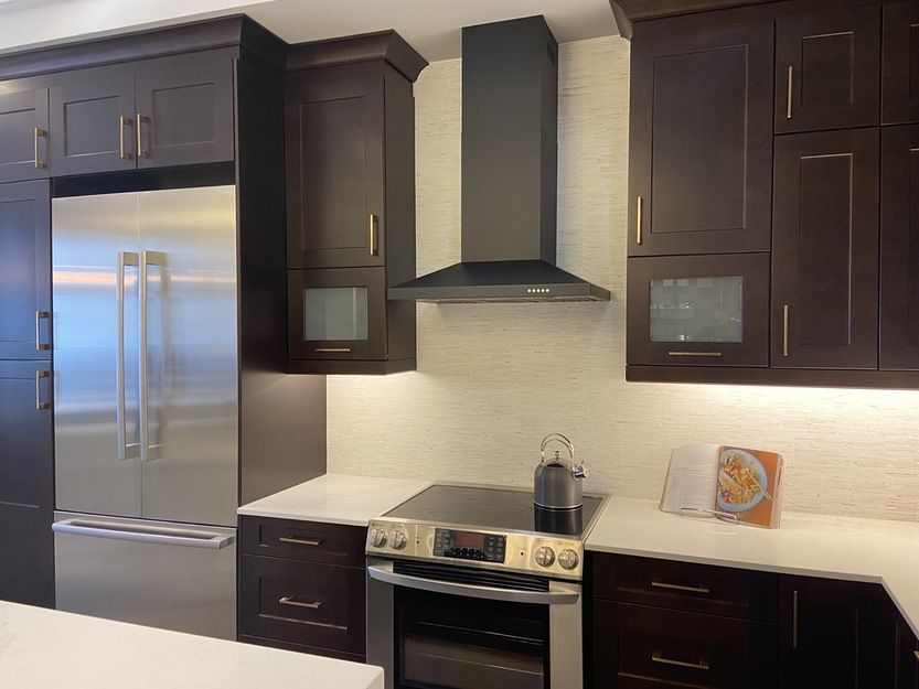 Cyclone - 35.75 Inch 550 CFM Wall Mount and Chimney Range Vent in Black - SCB51636MB