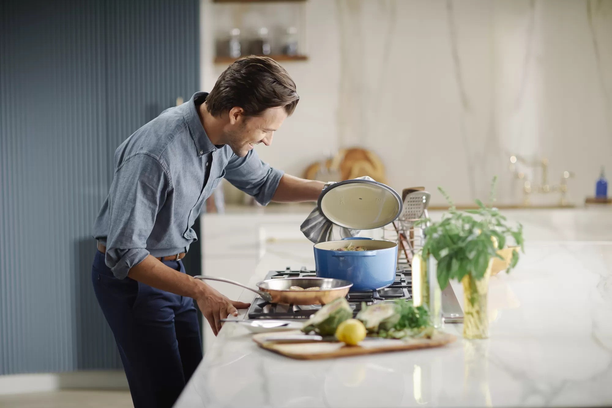 Thermador - 37 Inch Gas Cooktop in Stainless - SGSP365TS