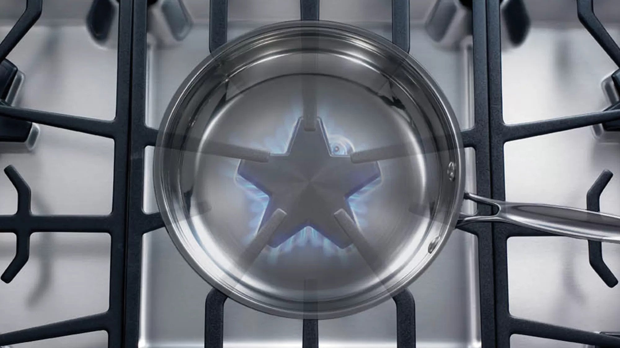 Thermador - 37 Inch Gas Cooktop in Stainless - SGSX365TS