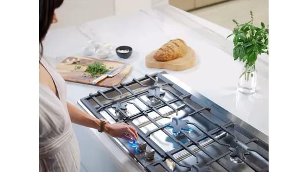 Thermador - 37 inch wide Gas Cooktop in Stainless - SGSXP365TS