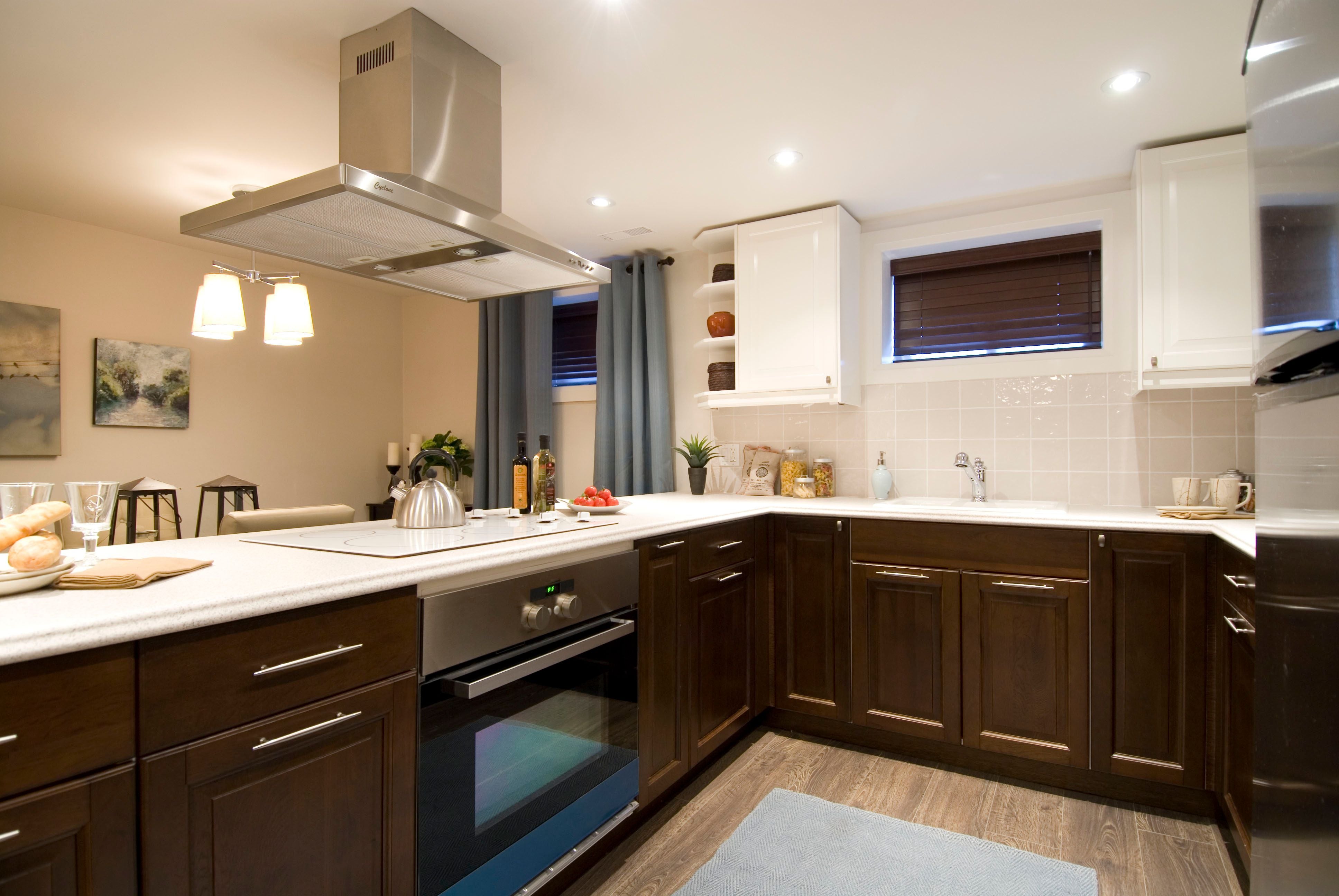 Cyclone - 35.5 Inch 600 CFM Island Range Vent in Stainless - SIB52036