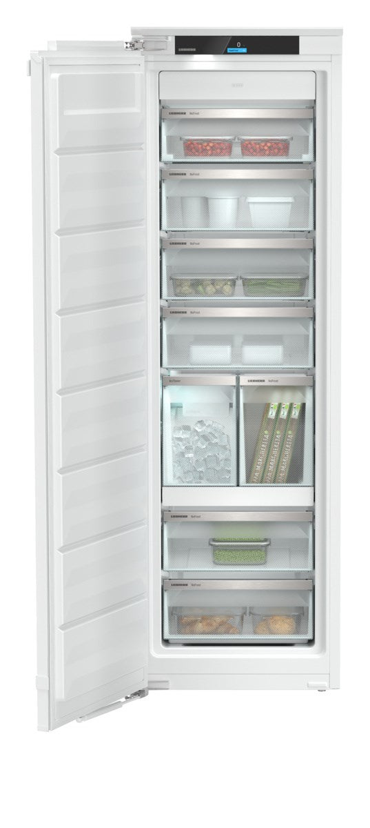 Liebherr - 7.5 cu. Ft Upright Freezer in Stainless - SIF5181
