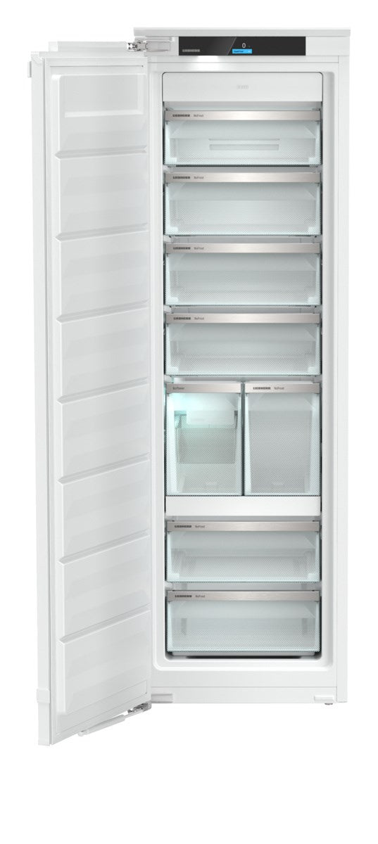 Liebherr - 7.5 cu. Ft Upright Freezer in Stainless - SIF5181