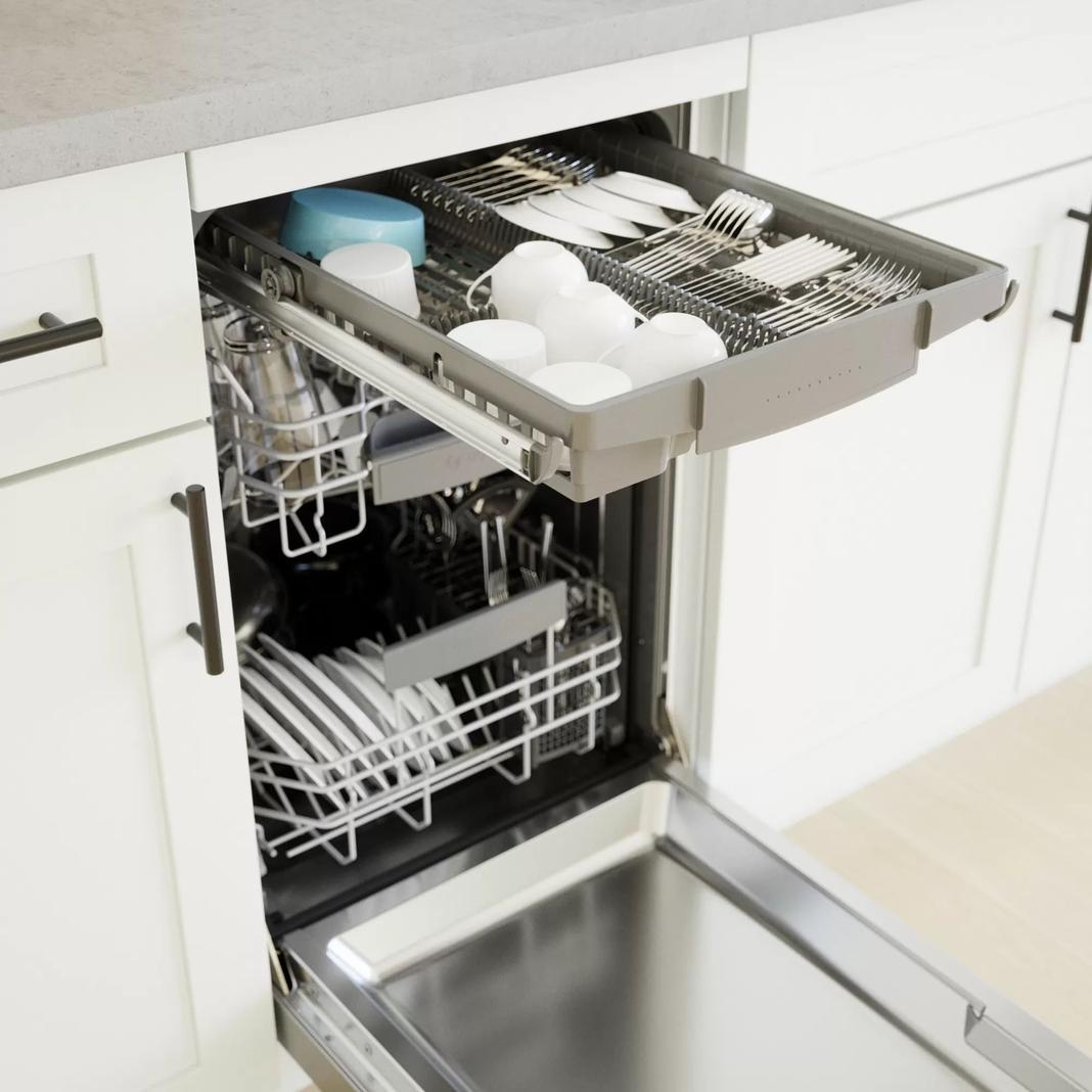 Bosch - 44 dBA Built In Dishwasher in Stainless - SPE68B55UC