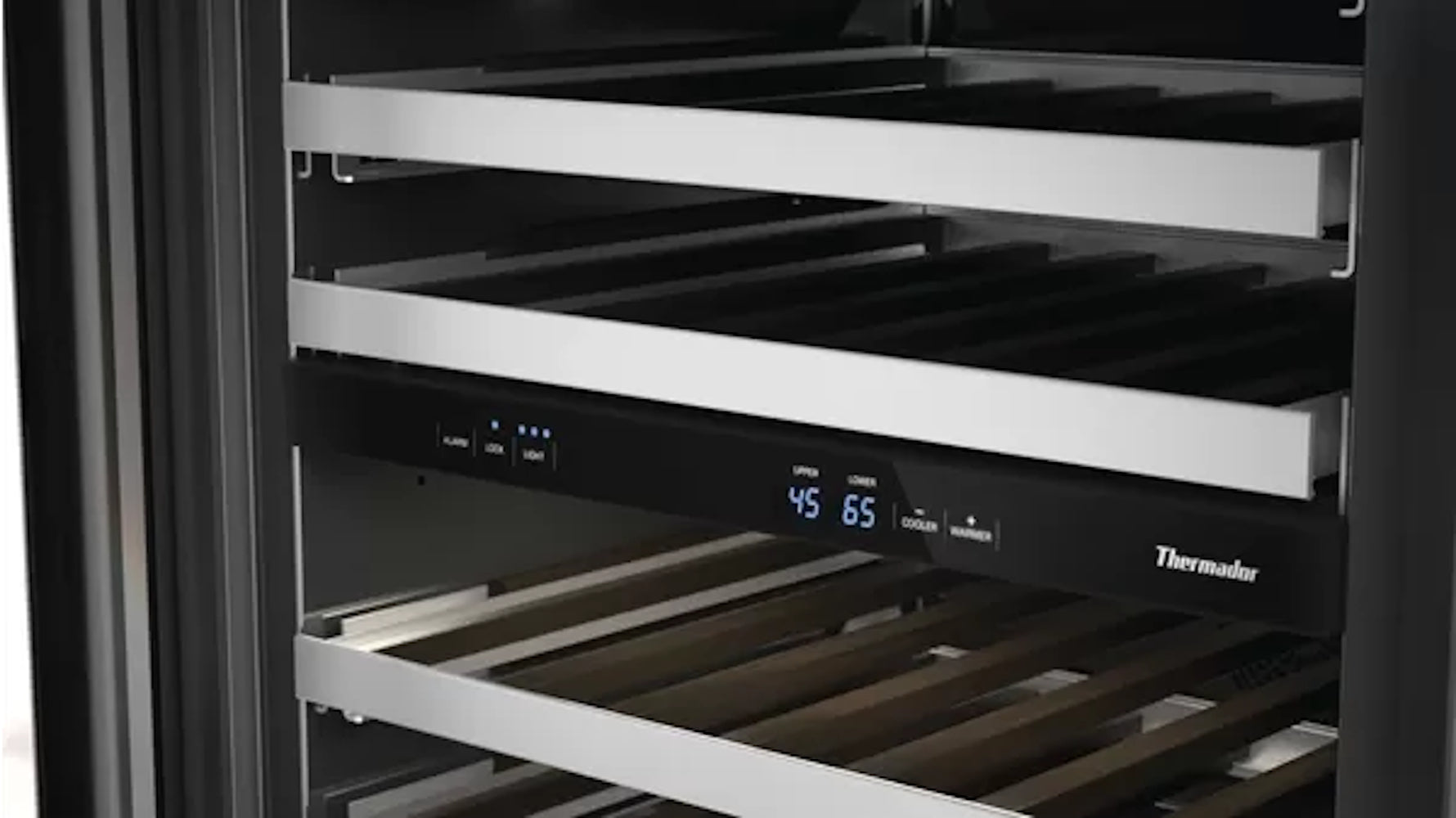 Thermador - 23.875 Inch cu. ft Wine Fridge Refrigerator in Stainless - T24UW820RS