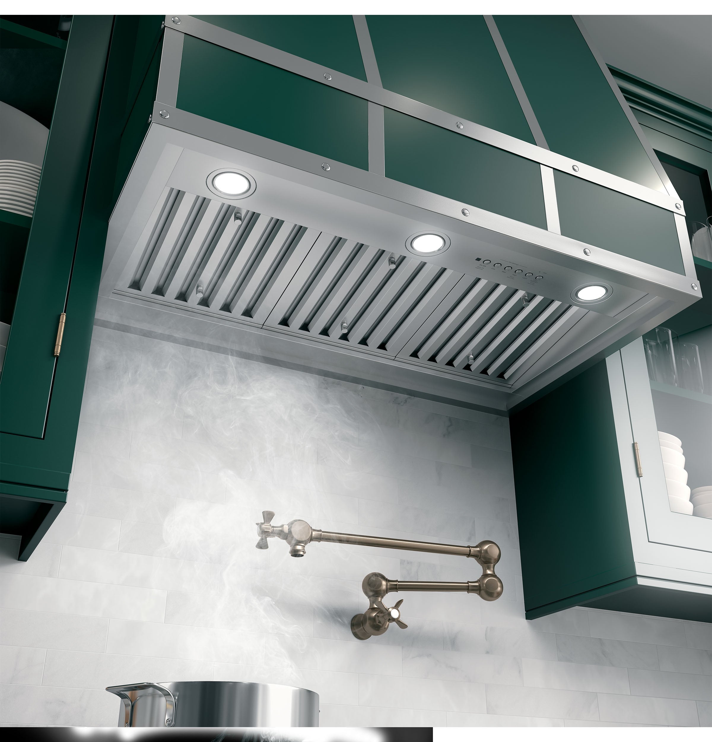 GE - 36 Inch 610 CFM Under Cabinet Range Vent in Stainless - UVC9360SLSS