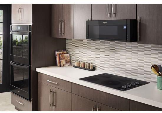 Whirlpool - 30 inch wide Electric Cooktop in Black - WCE55US0HB