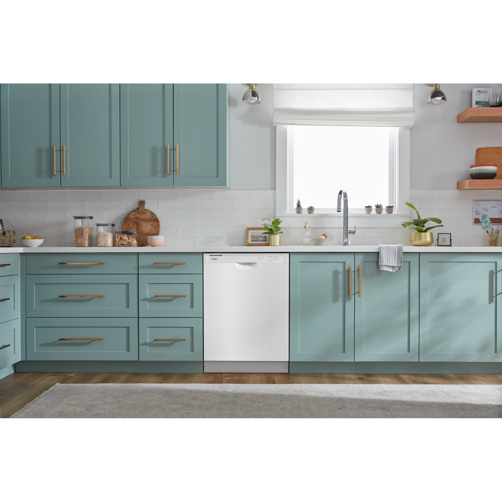 Whirlpool - 57 dBA Built In Dishwasher in White - WDF340PAMW