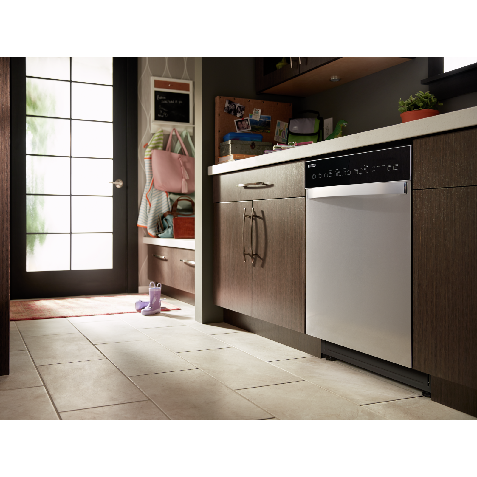 Whirlpool - 51 dBA Built In Dishwasher in Stainless - WDF550SAHS